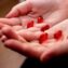 แอสตาแซนธิน (Astaxanthin) คือสารอาหารที่มีส่วนช่วยปกป้องเยื่อหุ้มเซลล์จากความเสียหายของอนุมูลอิสระ