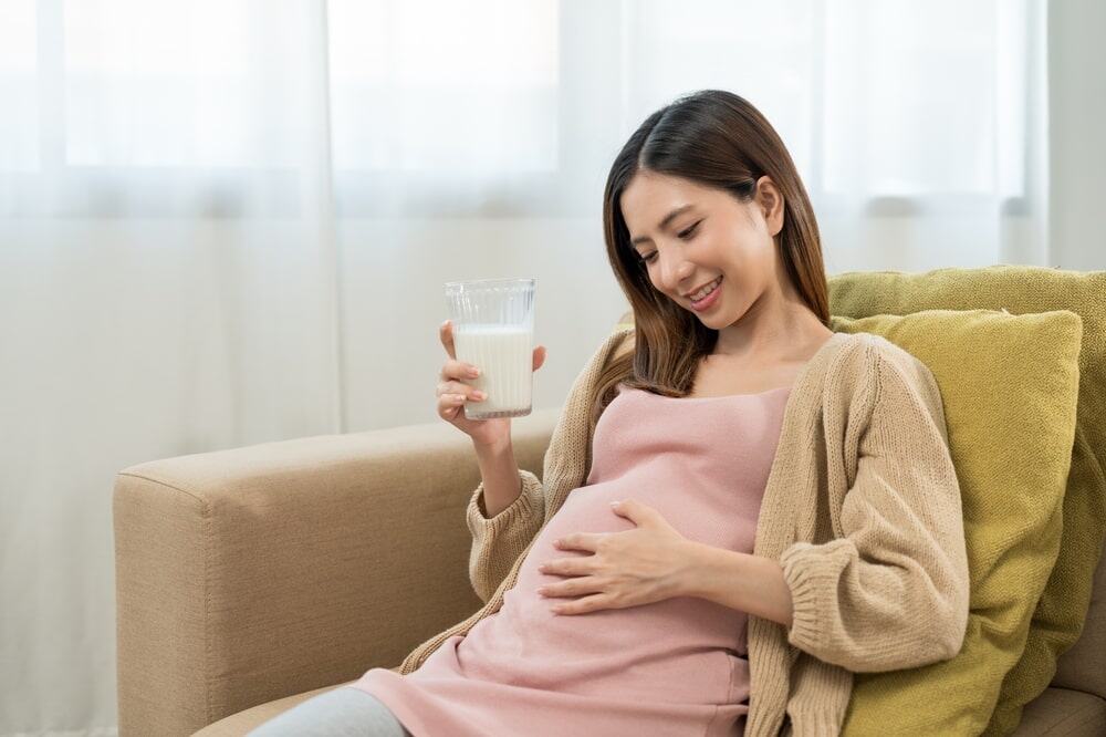 Alternative Milk and Female Hormone Health